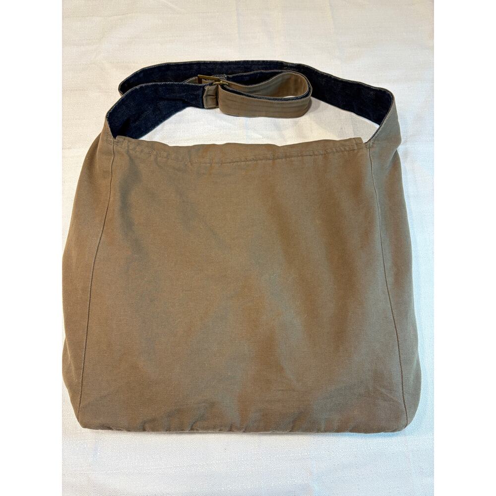 "Born to Battle" Olive Green Embroidered Messenger Bag 14"x13" - Picture 2 of 10